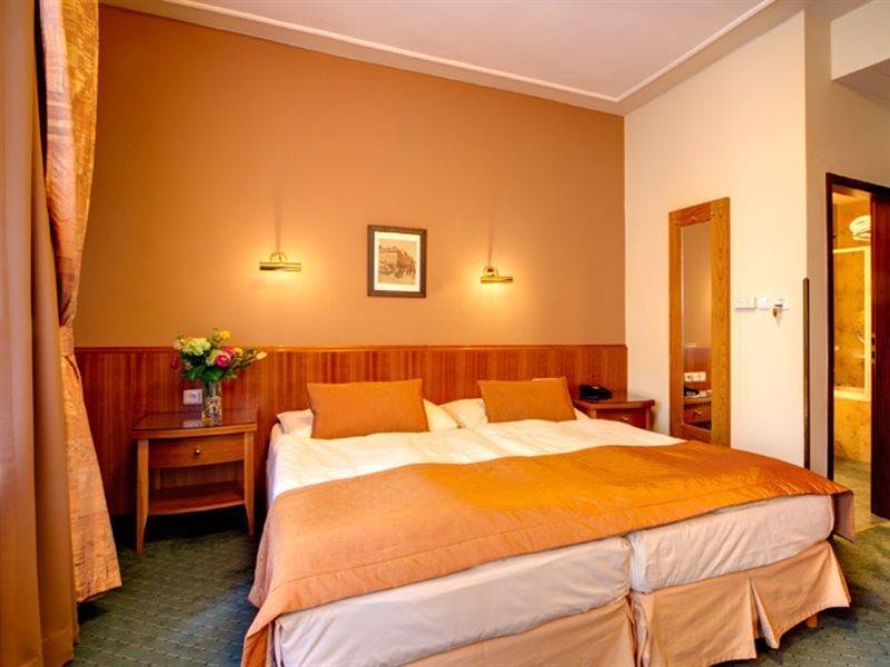 Clementin Hotell Prag Exteriör bild